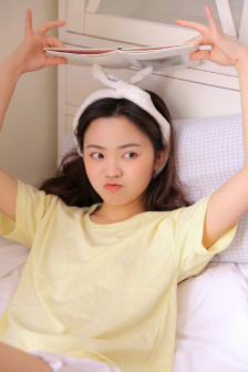 少妇高潮惨叫久久久久电影69
